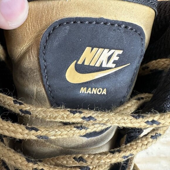 Nike Men's Tan Leather Boots - Picture 5 of 6